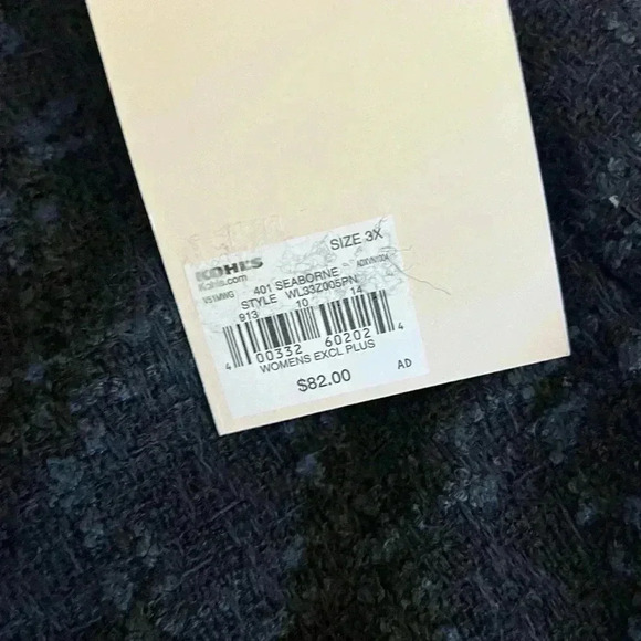 Lauren Conrad Women’s 3X coat. Fall, classic style, navy blue, plaid. - Picture 4 of 12